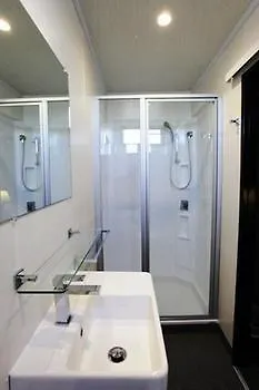 Hotel Stayover In Dysart